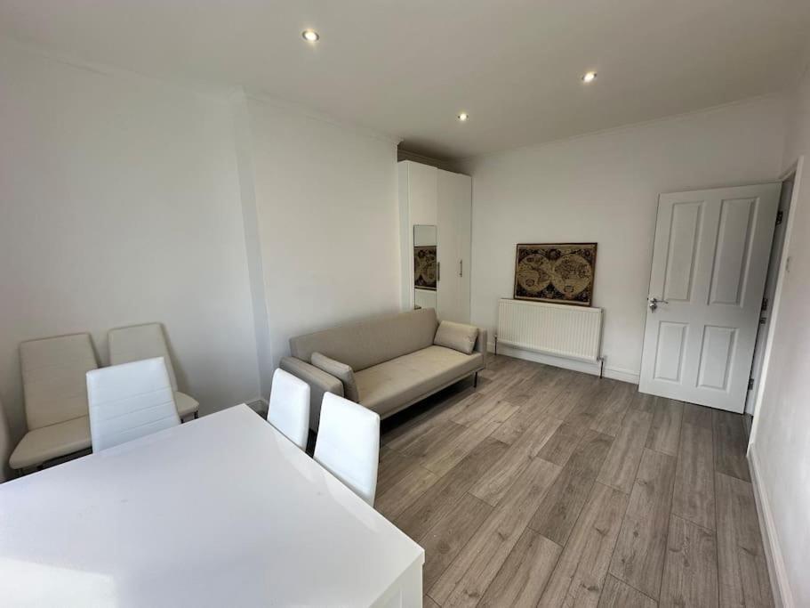 3 Bed Hackney/Harringay Flat Leilighet London Eksteriør bilde